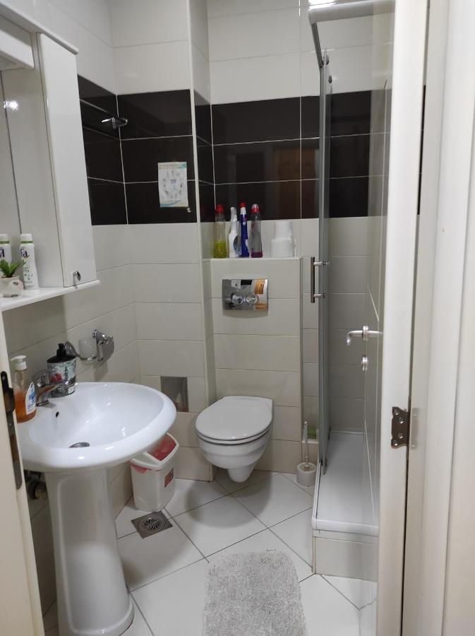 Apartman Marina Sa Garazom Novi Sad Exterior photo
