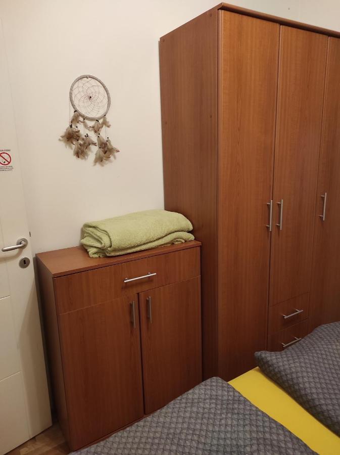Apartman Marina Sa Garazom Novi Sad Exterior photo