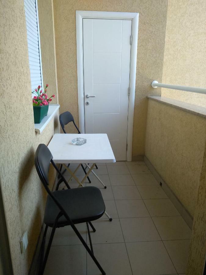 Apartman Marina Sa Garazom Novi Sad Exterior photo